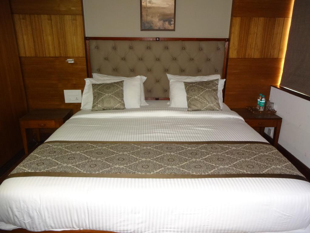 Keys Select By Lemon Tree Hotels, Malabar Gate, Kozhikode Calecute Exterior foto