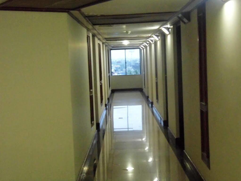 Keys Select By Lemon Tree Hotels, Malabar Gate, Kozhikode Calecute Exterior foto